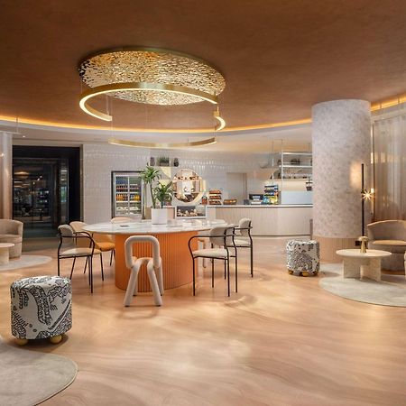 Mercure London Earls Court Экстерьер фото