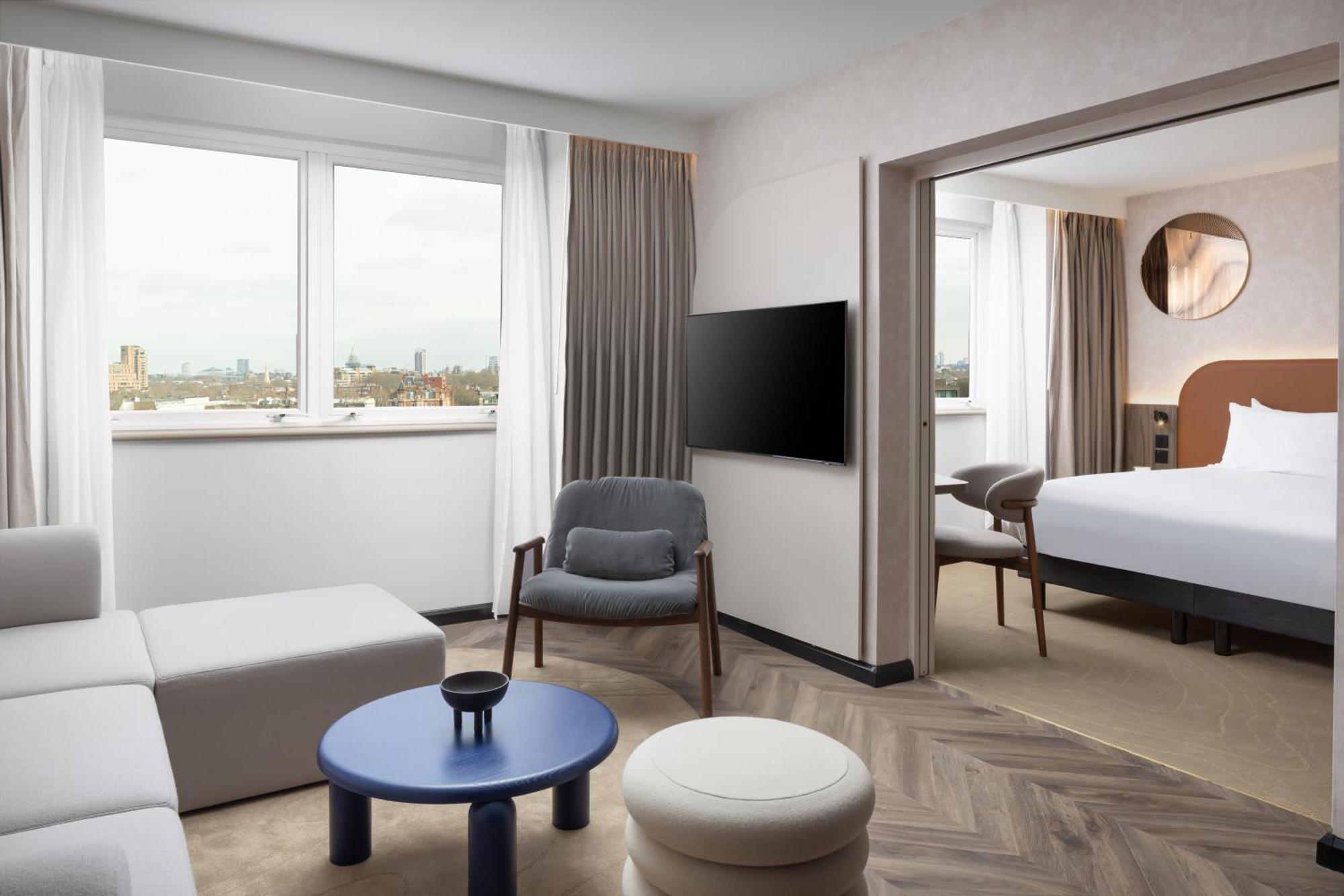Mercure London Earls Court Экстерьер фото